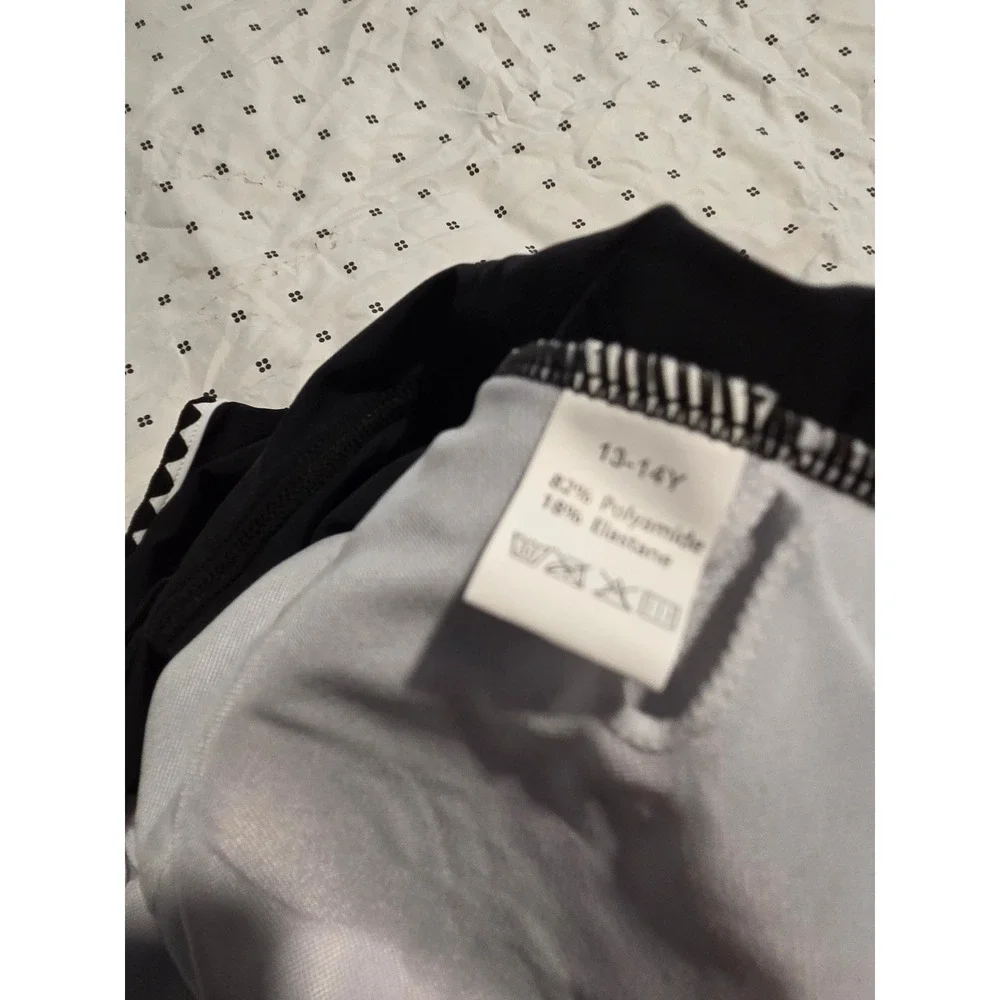Black One Piece Swimsuit White Scalloped Trim Square Neck Girls Size‎ 13-14Y